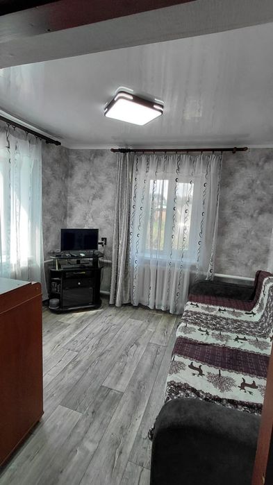 Продам дом . В хорошем ,тихом районе.