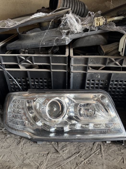 Ауди 100 с4 оптика