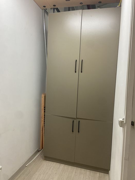 Мебели для магазина одежды