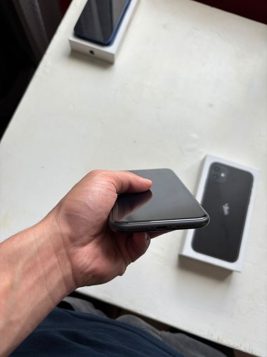 Iphone 11 128gb хорошем состоянии.