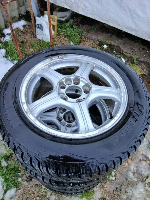 Продам диски с резиной.