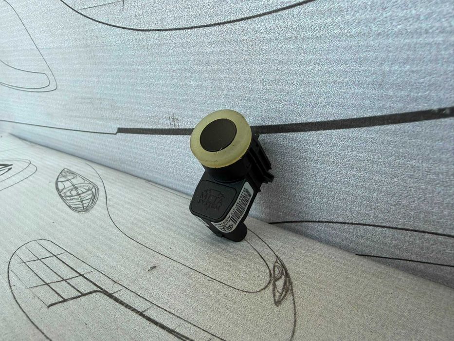 Senzor Parcare PDC Bara Spate Iveco Daily 2008 / 2006-2011 Cod OEM 69500483 (5D2)