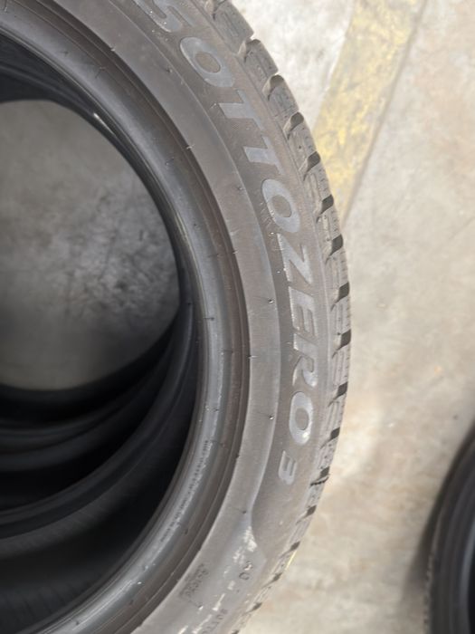 Vand 4 anvelope 225/50/18 pirelli de iarnă ca noi