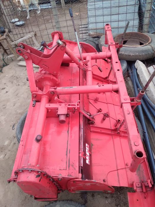 Vând freza mițubiși în stare perfecta de funcționare