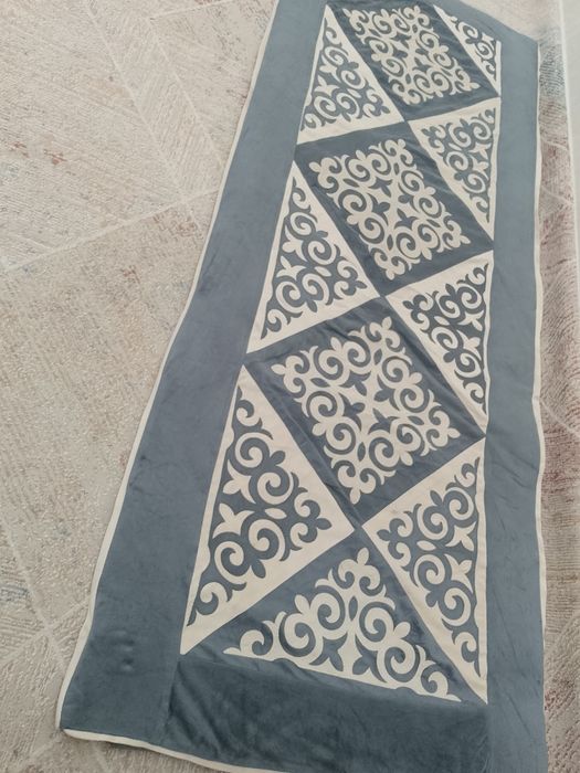 Корпешки 2 штуки хорошем состоянии ползвались редко