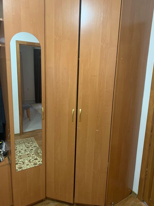 Болшой Шкаф мебель