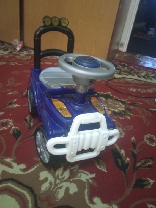 Tolokar bolalar mashinasi