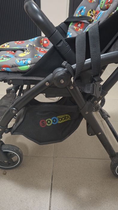 Прогулочная коляска в хорошем состоянии