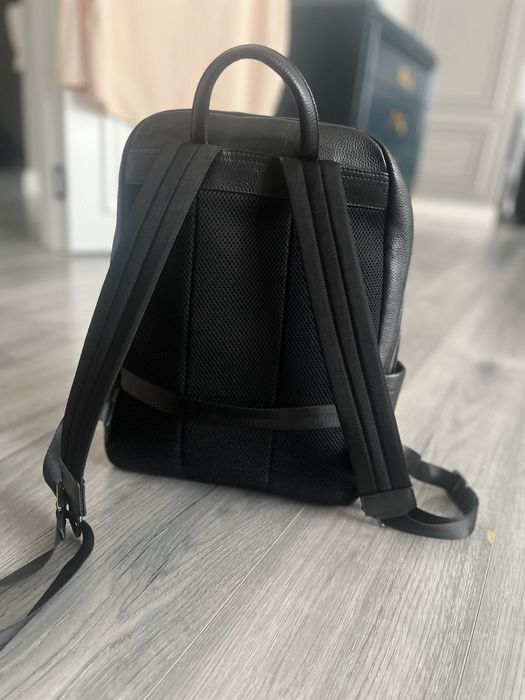 Кожанный рюкзак