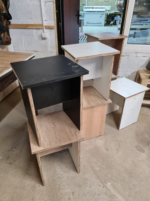 Табуретки табурет