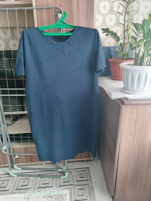 Продам шерстяное платье