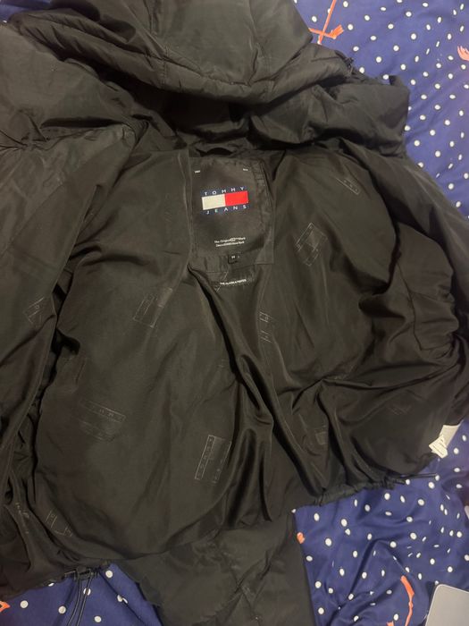 Черно яке Tommy Hilfiger размер М