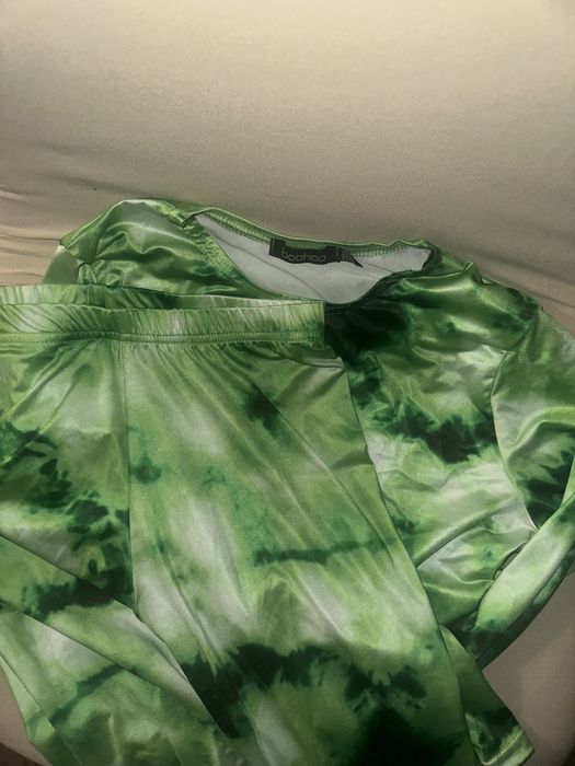 Зелена неон tie dye блуза и къси гащи co-op