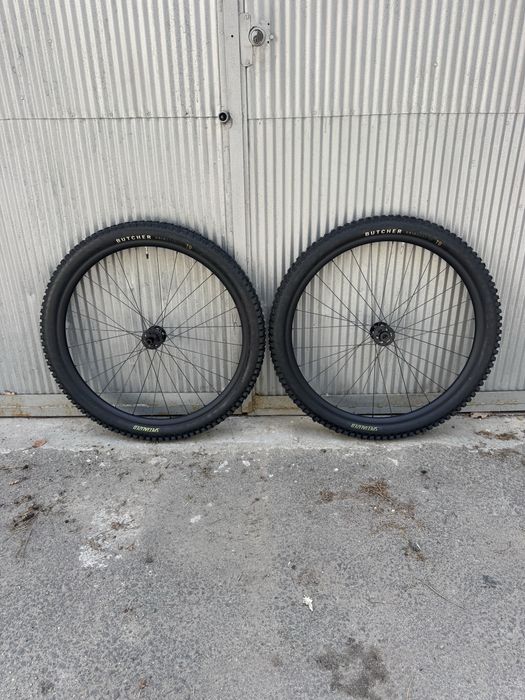 Vand roti pe 29” specialized impecabila