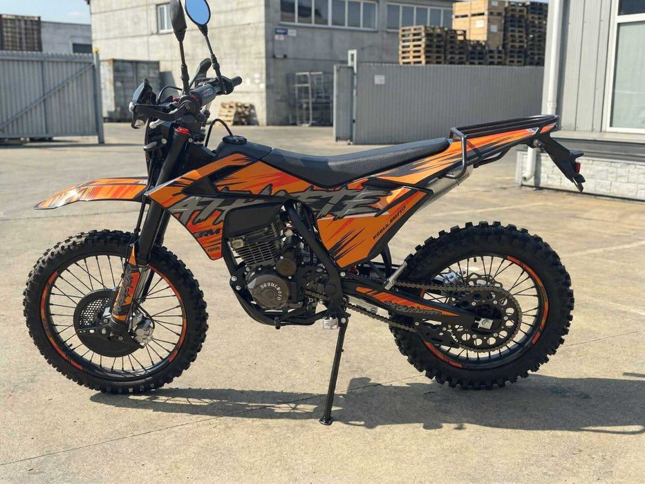 Мотоцикл Regulmoto TE PR300