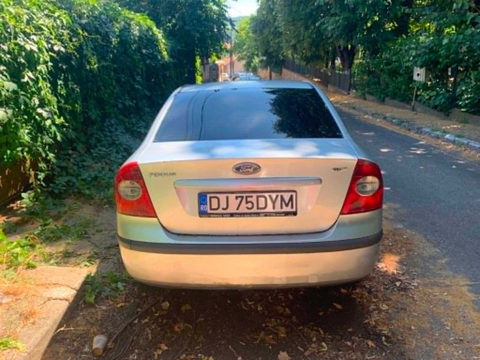 FORD Focus 2004 — imagine 2