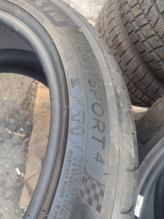 Michelin PS4 2бр.235/45/18 дот3421