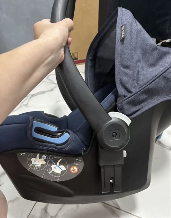 Коляска 2 в 1 + автолюлька