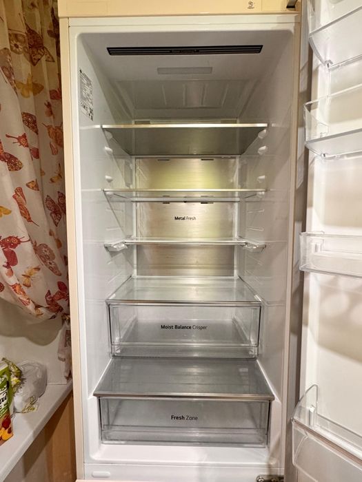 Холодильник хороший