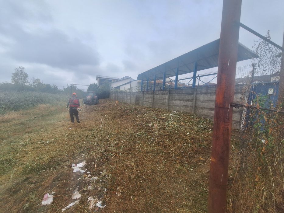 Servicii de întreținere terenuri