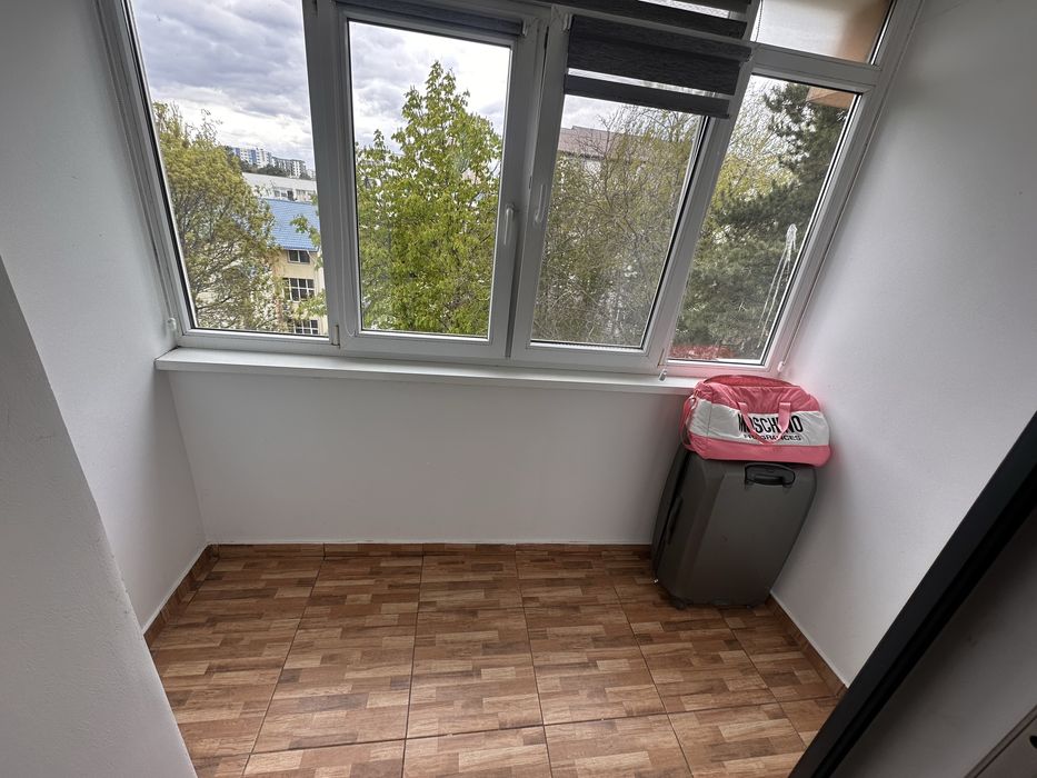 Se cauta colega de apartamnet