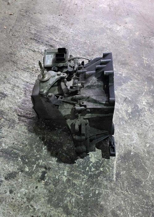 Ск. кутия (Робот) за Citroen C4 Picasso 1.6 HDi / Ситроен Ц4 2010г.