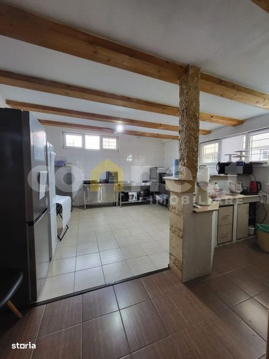 Spatiu comercial | SU 65 mp, 2 nivele | Marasti