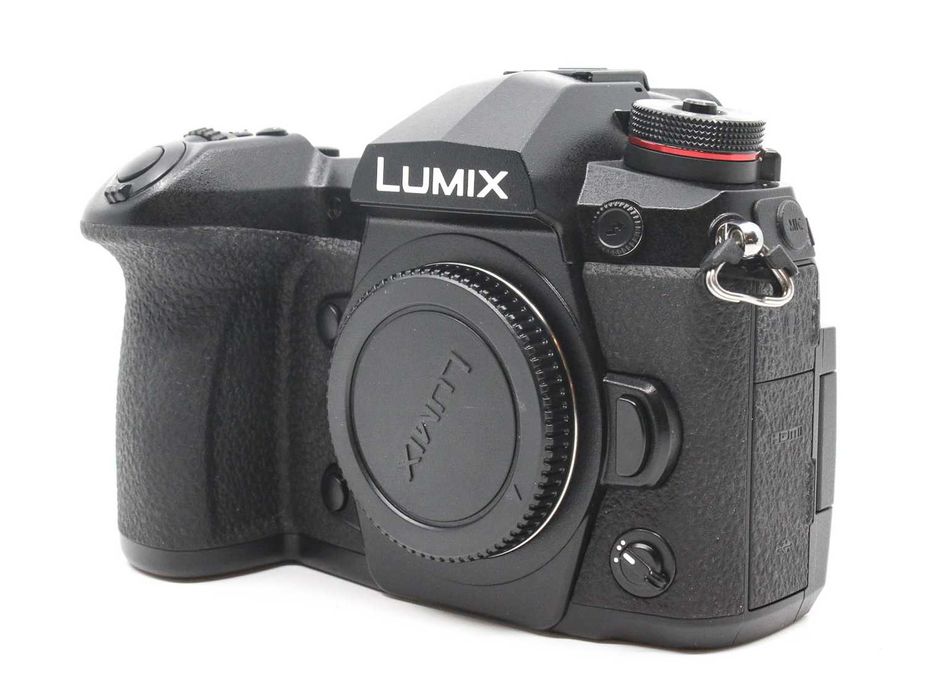 Panasonic Lumix G9 тяло + 2 оригинални батерии