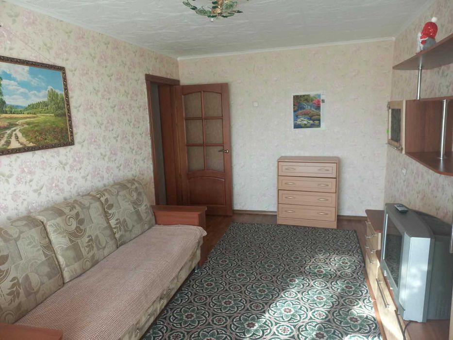 Сдам 2км квартиру на длительный срок