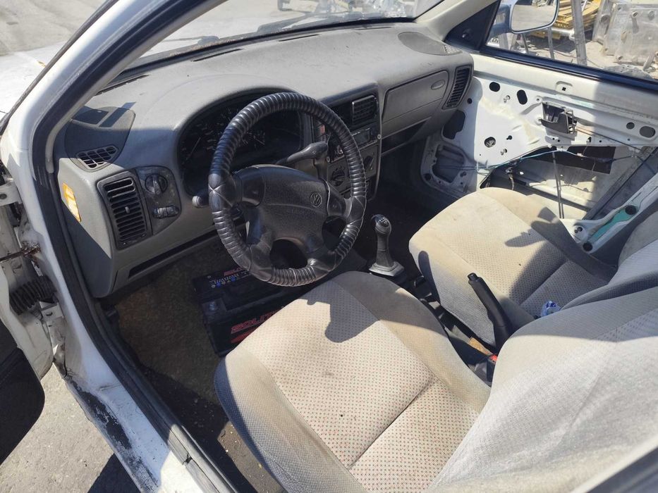 VW Caddy 1.9SDI - 64к.с - 2000г. на части