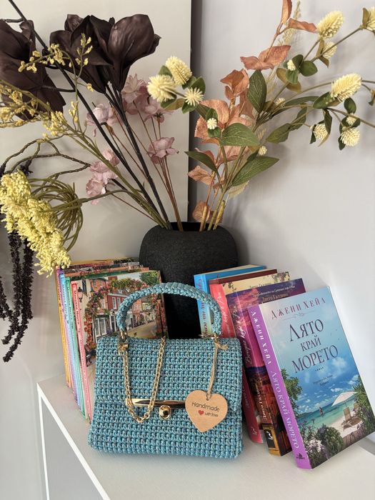 Претени чанти от памучно и полиестерно макраме