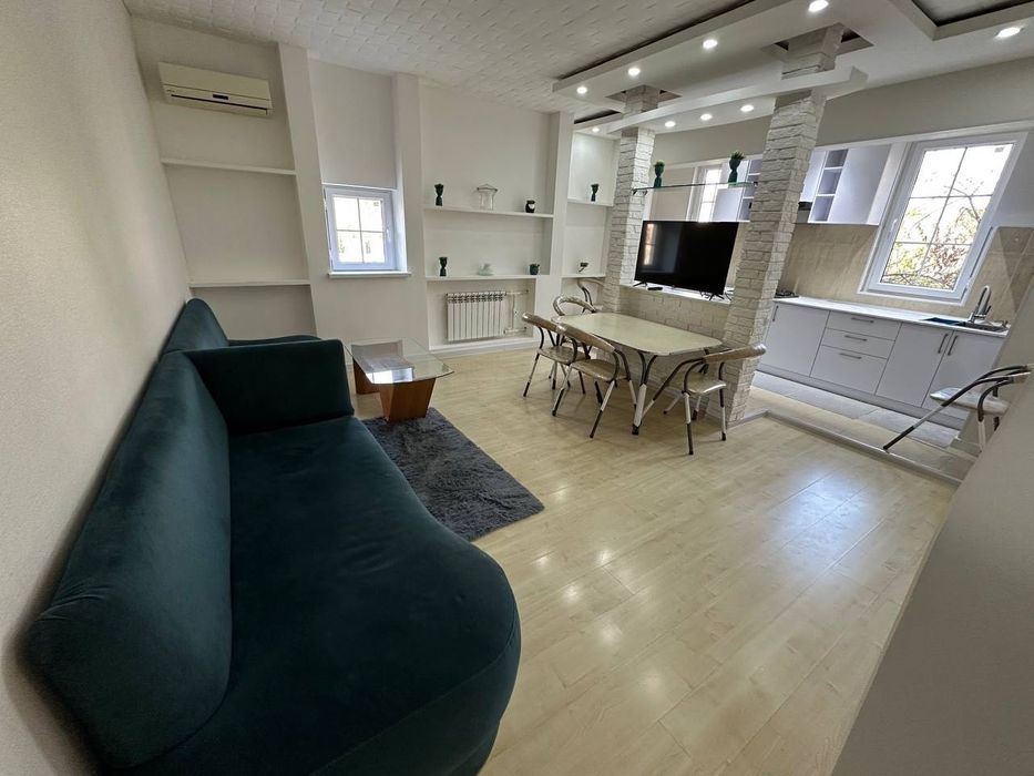 Поблизости Максим Горький, новый ремонт