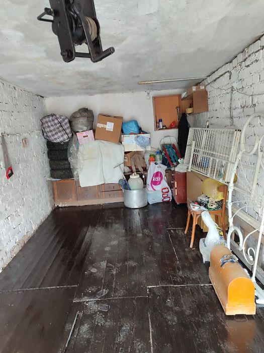 Продам  капитальный гараж