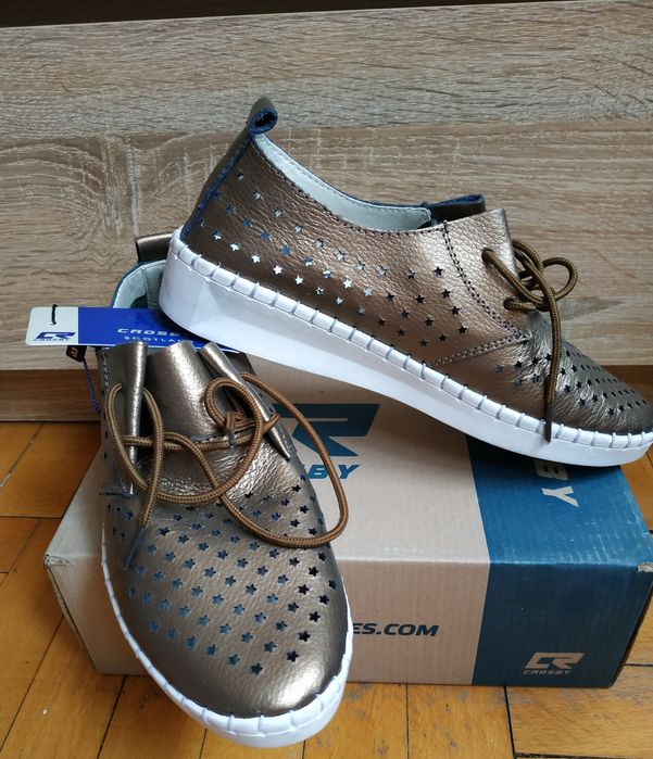 Adidasi piele - vara