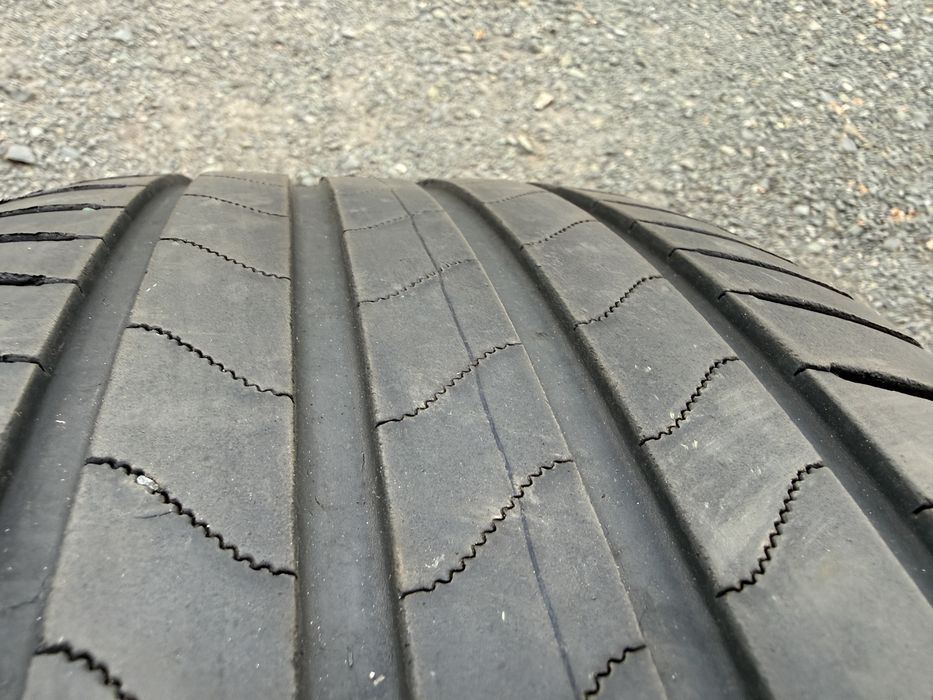 4бр. ОТЛИЧНИ Летни Гуми С Борд 235/55R/18 *BRIDGESTONE* DOT:2125+1225- 7.2мм.+5.1мм.