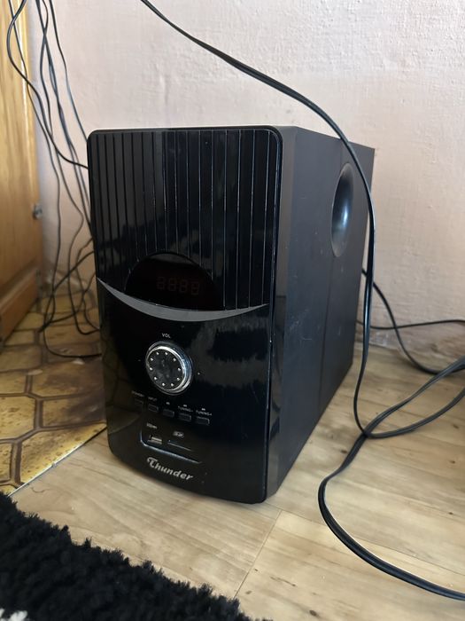 Домашно кино Thunder