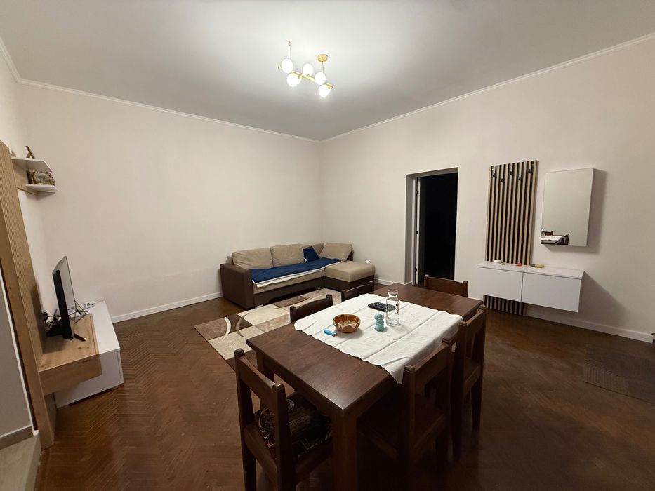 Casa de vanzare