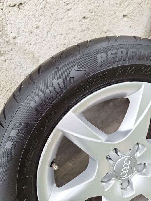 Vând jante audi  5×112/R16  în stare bună, cauciucuri noi dot2023