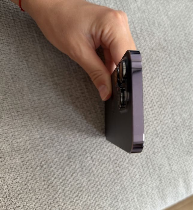 Iphone 14 pro deep purple