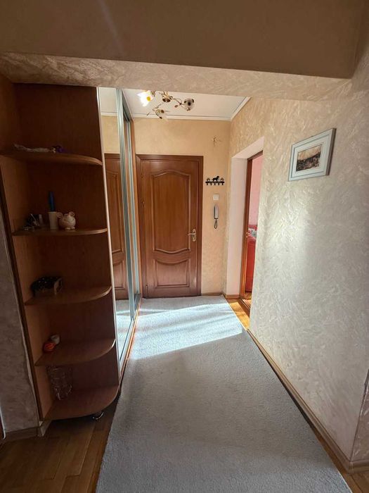 Дава се под наем Едностаен апартамент в София, Подуяне - 50 кв.м за 373.83 € - Снимка #1