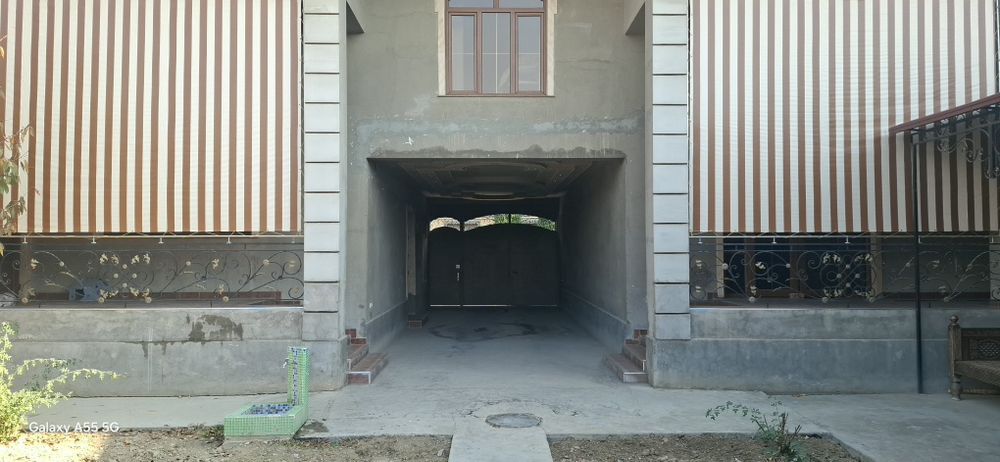 16 sotixli uchastka  sotiladi