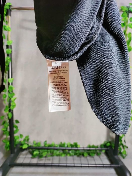 Hanorac Burberry marimea M