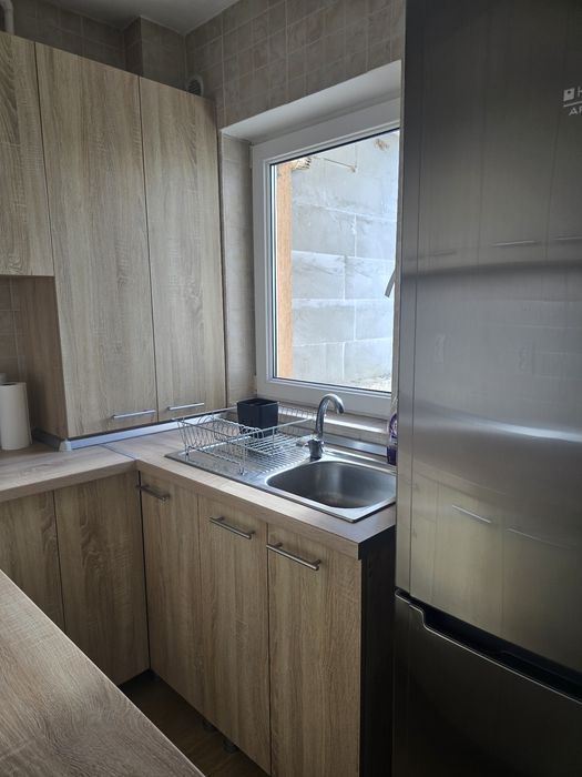 Închiriez apartament Apahida zona centrala