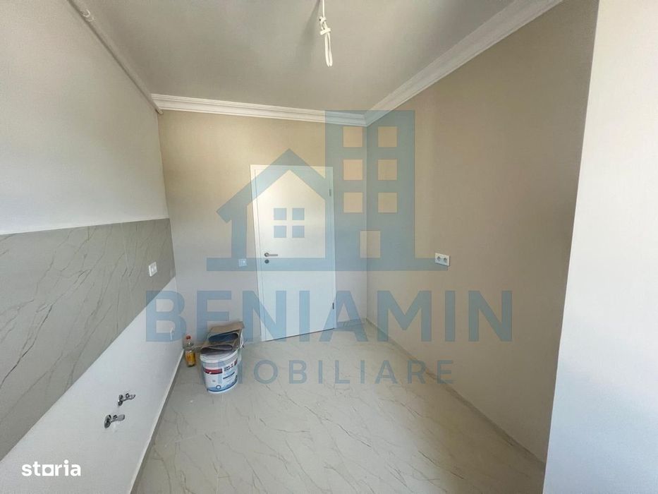 Garsoniera Decomandata - 45mp - balcon - parcare - Sanpetru - Roca