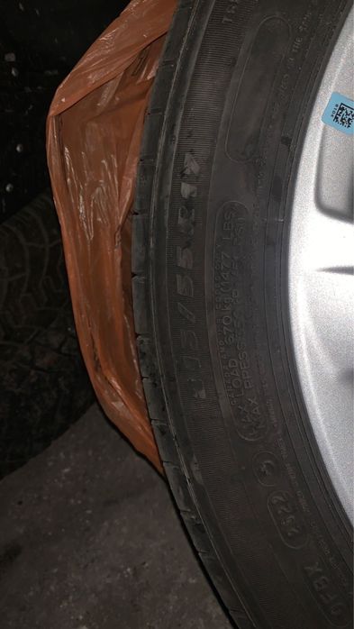 Продам диски с резиной на камри 75