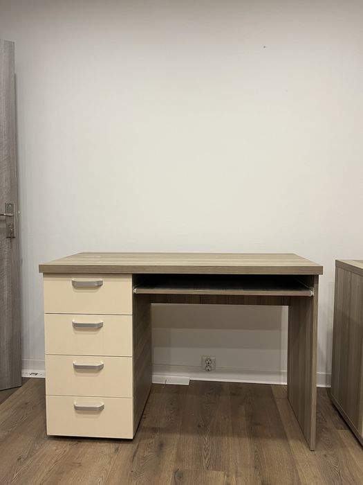 Birou +  comodă - mobilier second hand