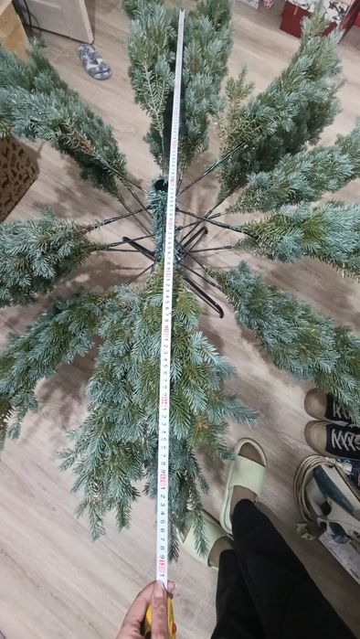 Искусственная елка 1.8 премиум класса