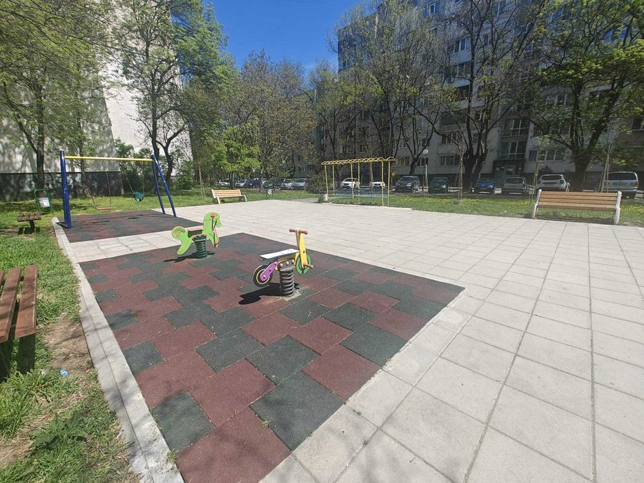 Продава се Тристаен апартамент в София, Лагера - 80 кв.м за 1460 €/кв.м - Снимка #20