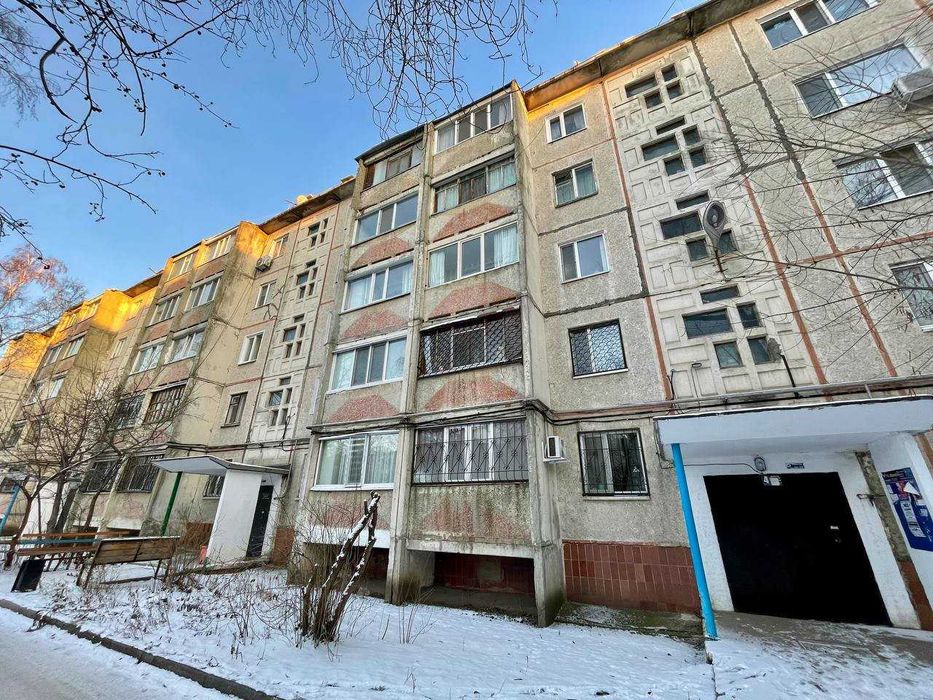 3-комнатная, 9мкрн, 5\5, 62м2, 1983м2