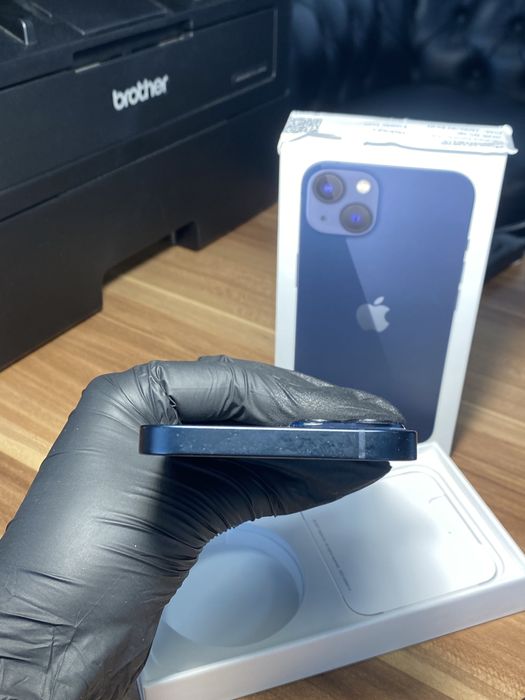 iPhone 13• 128 GB • Midnight / Cod produs: 1195